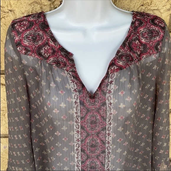 sheer blouse Gray & Pink Cover up Sheer Size Small good for beach Vacation - Picture 8 of 8